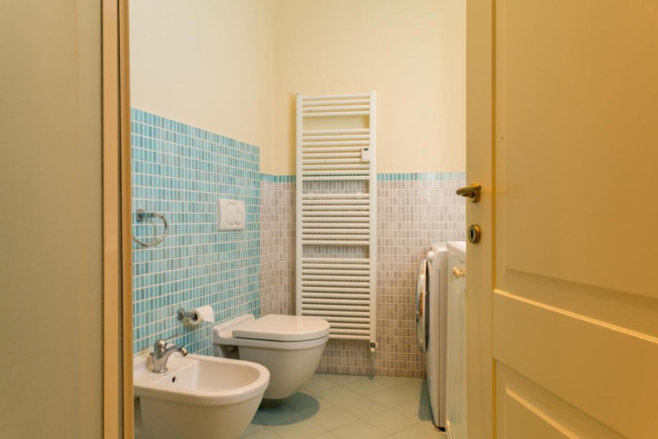 Alessandria Central Apt 10Min Walk Central Station Ngoại thất bức ảnh